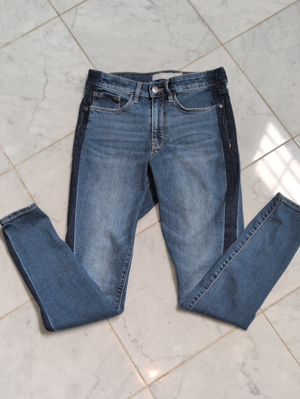 Athleta Two-Tone Dark and Deep Blue Skinny Jeans Size 4